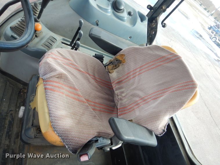 image for item HS9952 2000 Case IH CX80  MFWD tractor