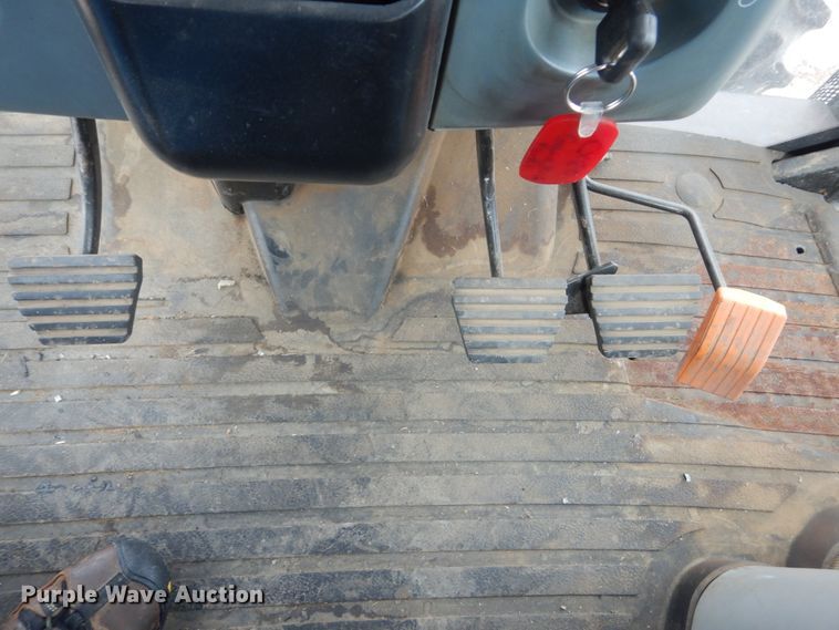 image for item HS9952 2000 Case IH CX80  MFWD tractor