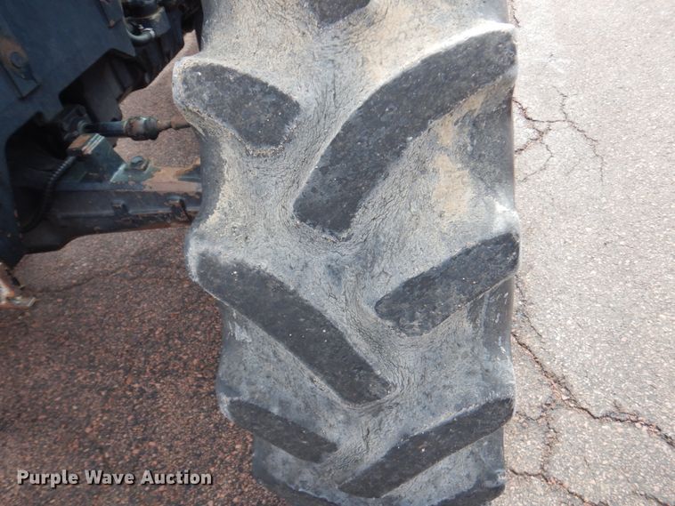 image for item HS9952 2000 Case IH CX80  MFWD tractor