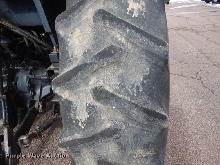 image for item HS9952 2000 Case IH CX80  MFWD tractor