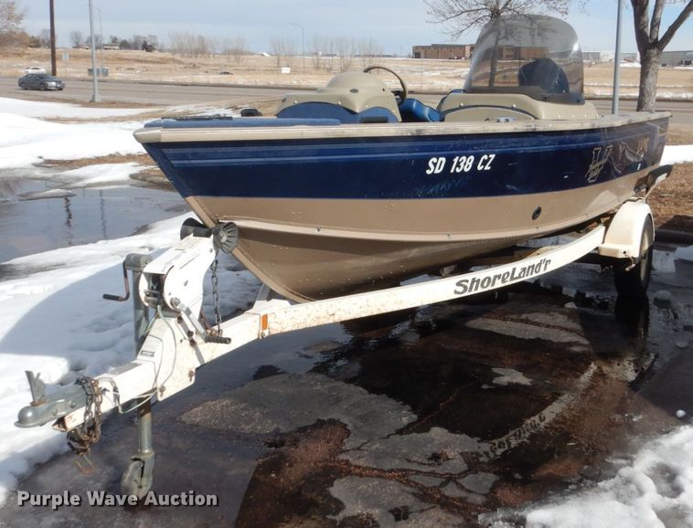 image for item HS9954 Lund Pro-V 1775  boat