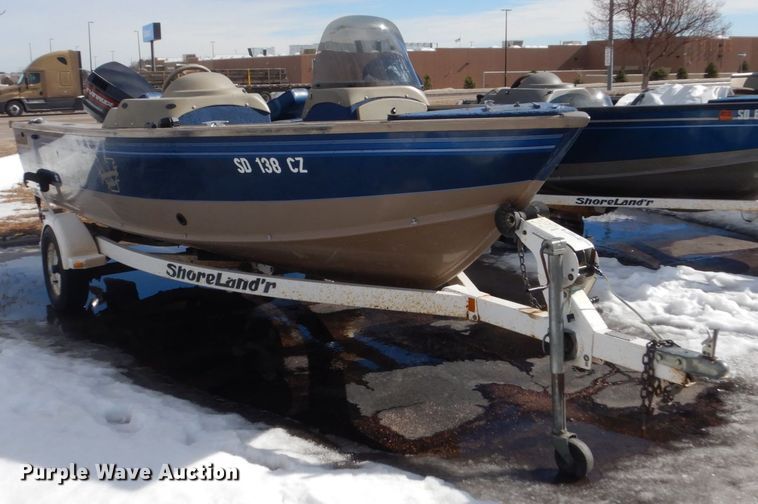 image for item HS9954 Lund Pro-V 1775  boat