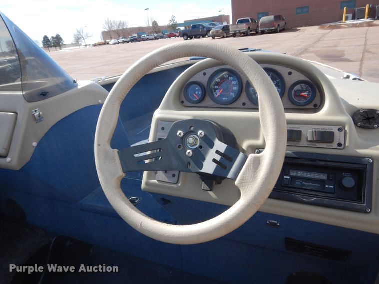 image for item HS9954 Lund Pro-V 1775  boat