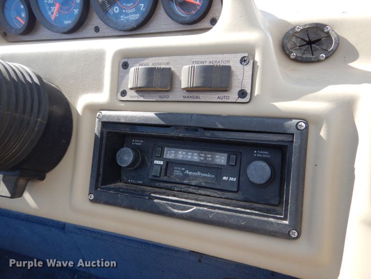 image for item HS9954 Lund Pro-V 1775  boat