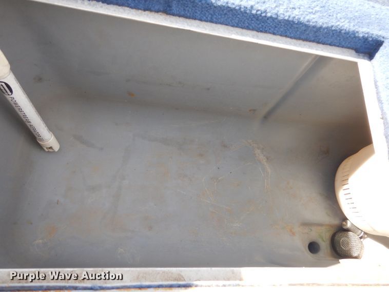 image for item HS9954 Lund Pro-V 1775  boat