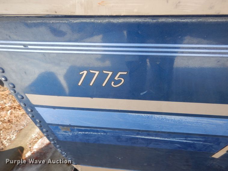 image for item HS9954 Lund Pro-V 1775  boat