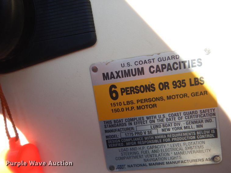 image for item HS9954 Lund Pro-V 1775  boat