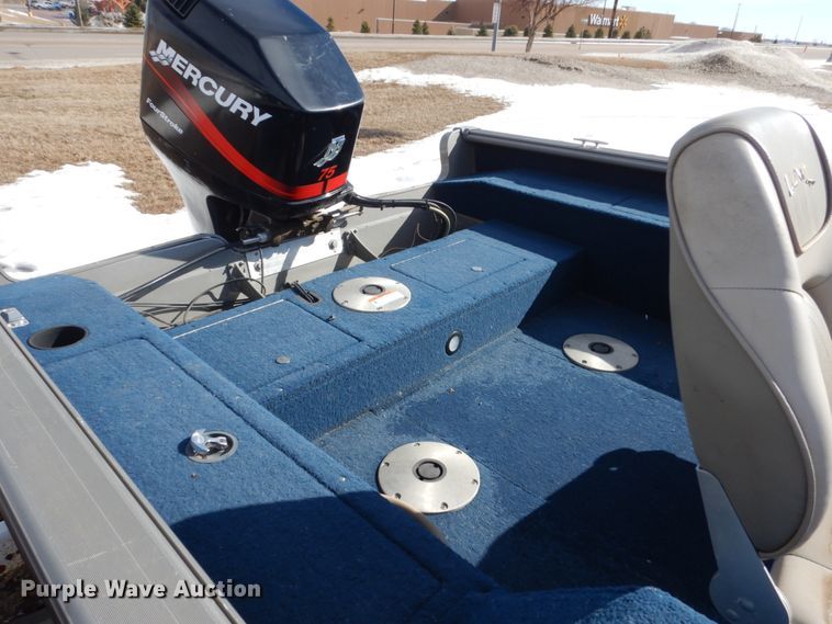 image for item HS9955 Lund Explorer 1700  boat