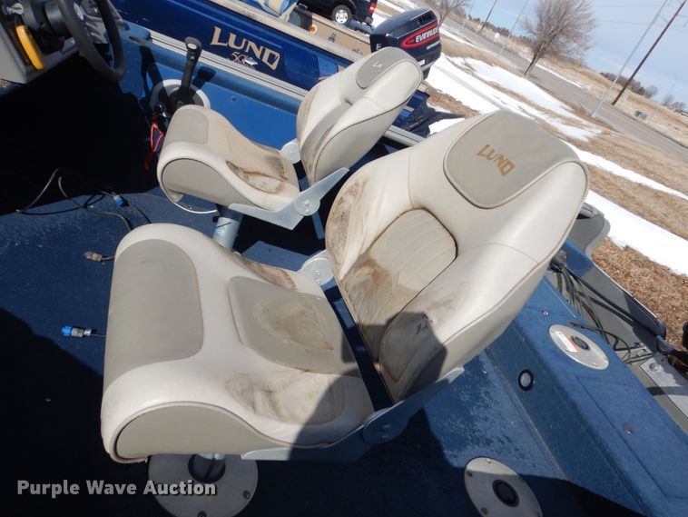 image for item HS9955 Lund Explorer 1700  boat