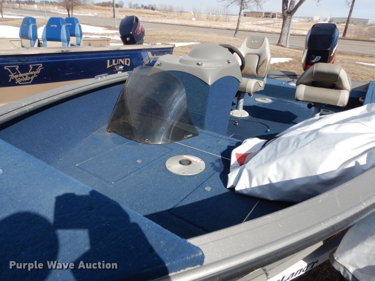 image for item HS9955 Lund Explorer 1700  boat