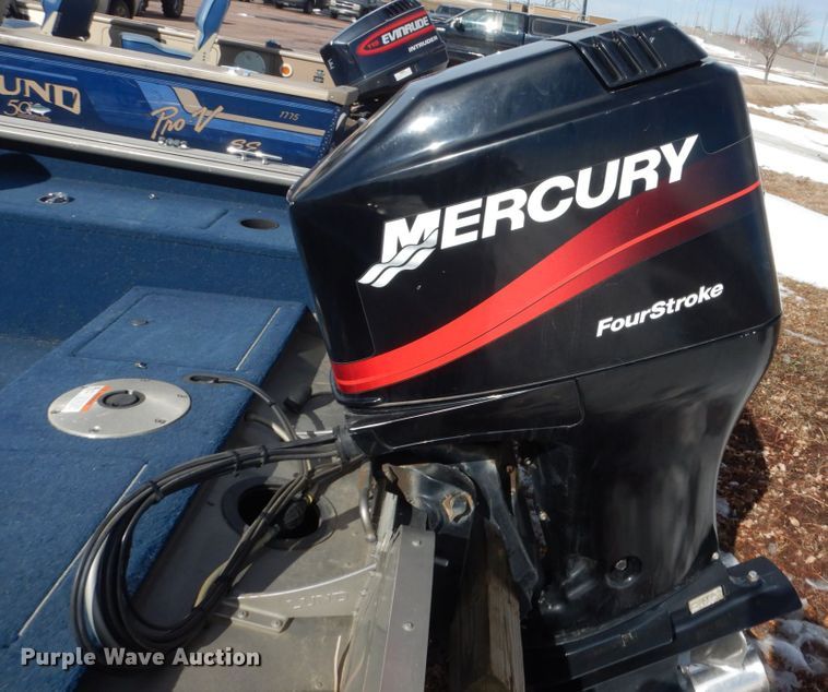 image for item HS9955 Lund Explorer 1700  boat