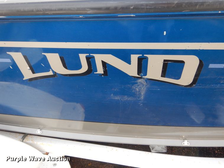 image for item HS9955 Lund Explorer 1700  boat