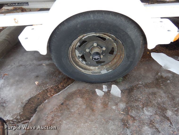 image for item HS9955 Lund Explorer 1700  boat