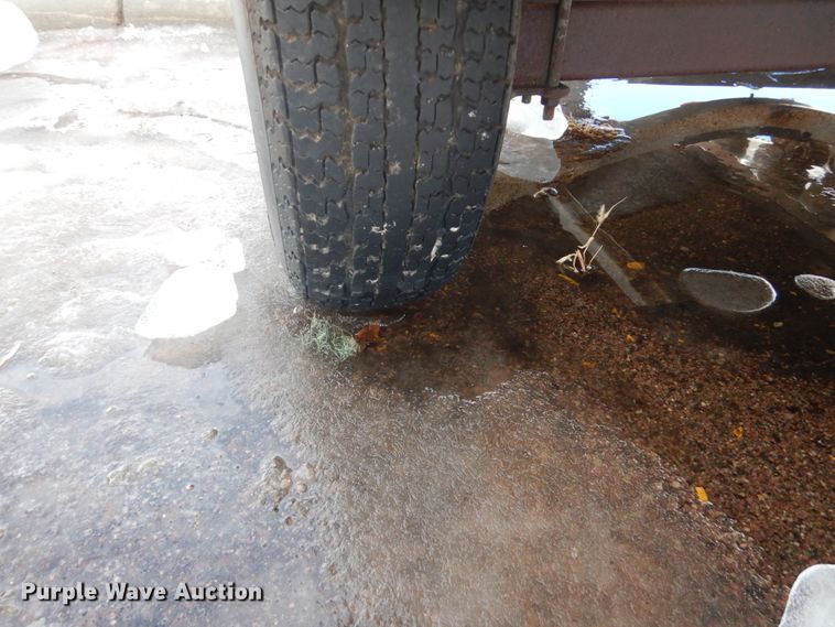 image for item HS9955 Lund Explorer 1700  boat