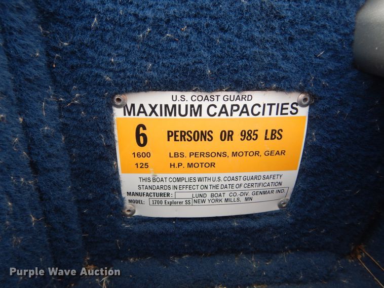 image for item HS9955 Lund Explorer 1700  boat