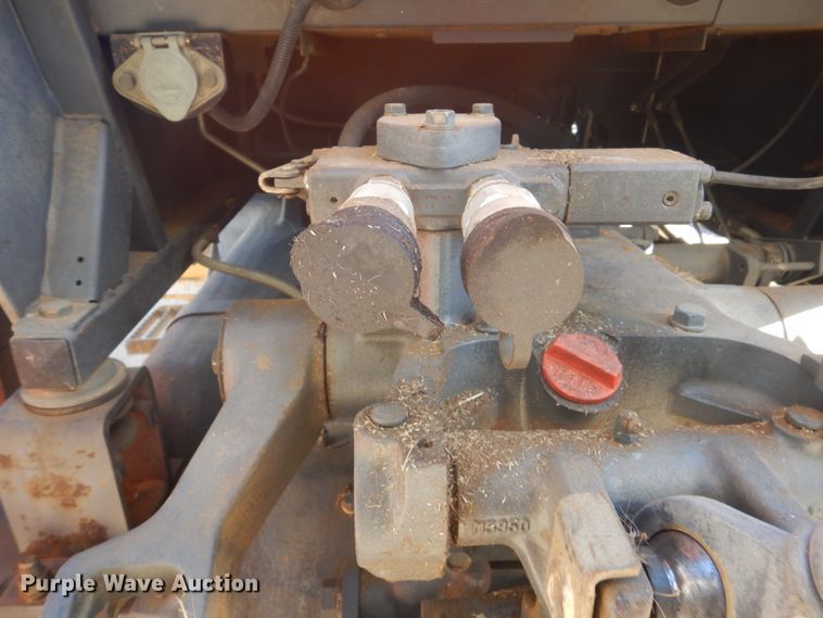 image for item HS9958 Kubota M95S  MFWD tractor