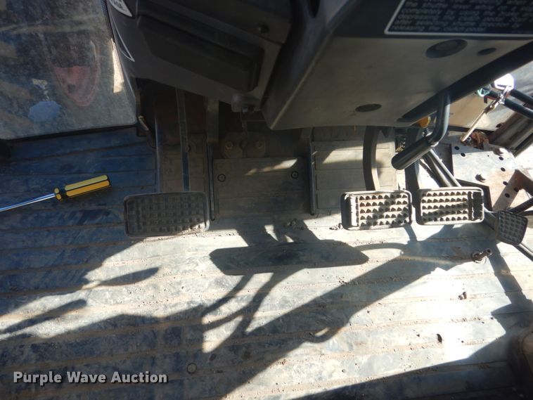 image for item HS9958 Kubota M95S  MFWD tractor