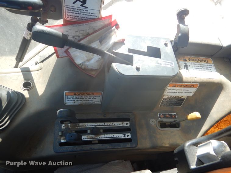 image for item HS9958 Kubota M95S  MFWD tractor