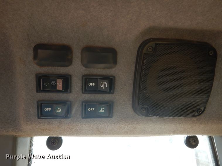 image for item HS9958 Kubota M95S  MFWD tractor