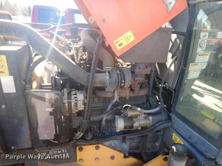 image for item HS9958 Kubota M95S  MFWD tractor