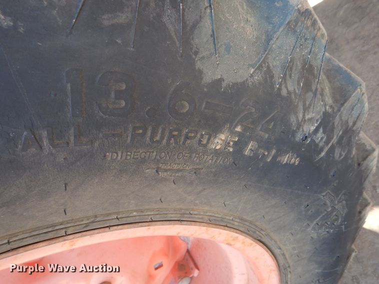 image for item HS9958 Kubota M95S  MFWD tractor