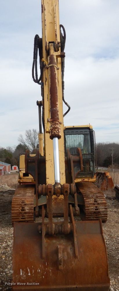 image for item HV9591 1998 Komatsu PC150LC  hydraulic excavator