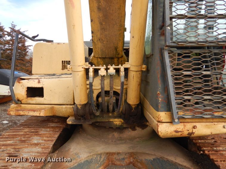 image for item HV9591 1998 Komatsu PC150LC  hydraulic excavator