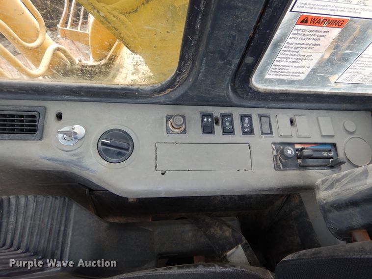 image for item HV9591 1998 Komatsu PC150LC  hydraulic excavator