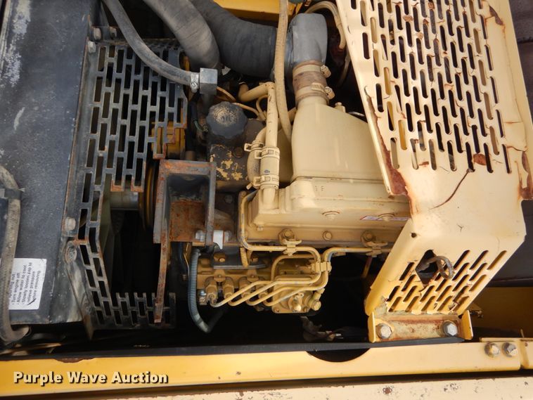 image for item HV9591 1998 Komatsu PC150LC  hydraulic excavator