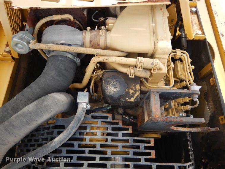 image for item HV9591 1998 Komatsu PC150LC  hydraulic excavator