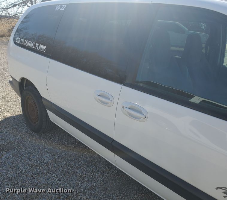 image for item HW9729 1999 Plymouth Grand Voyager SE  van