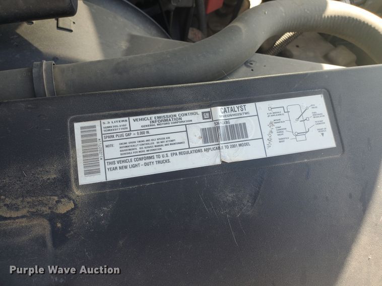 image for item HW9730 2001 Chevrolet Suburban C1500 LS  SUV