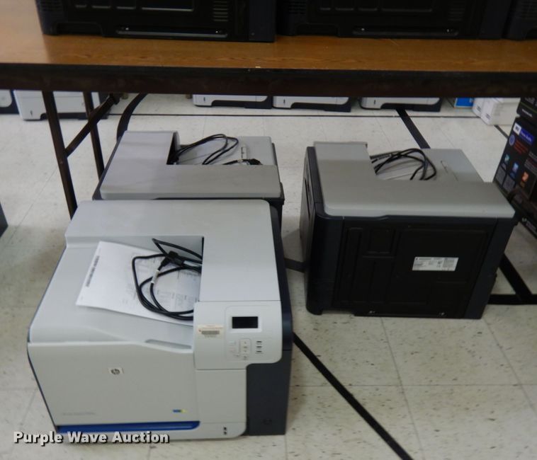 image for item HX9675 (6) HP color laserjet CP3525DN printers