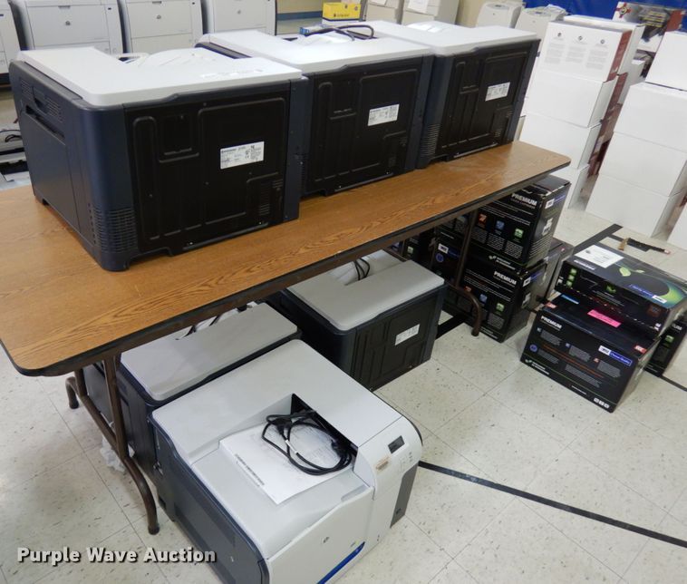 image for item HX9675 (6) HP color laserjet CP3525DN printers