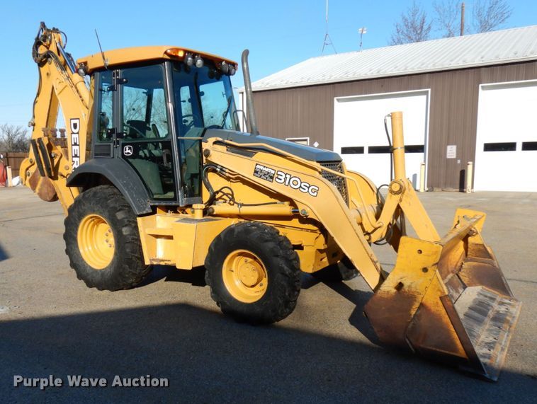 image for item IA9359 2006 John Deere 310SG  backhoe