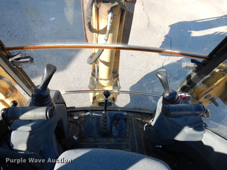 image for item IA9359 2006 John Deere 310SG  backhoe