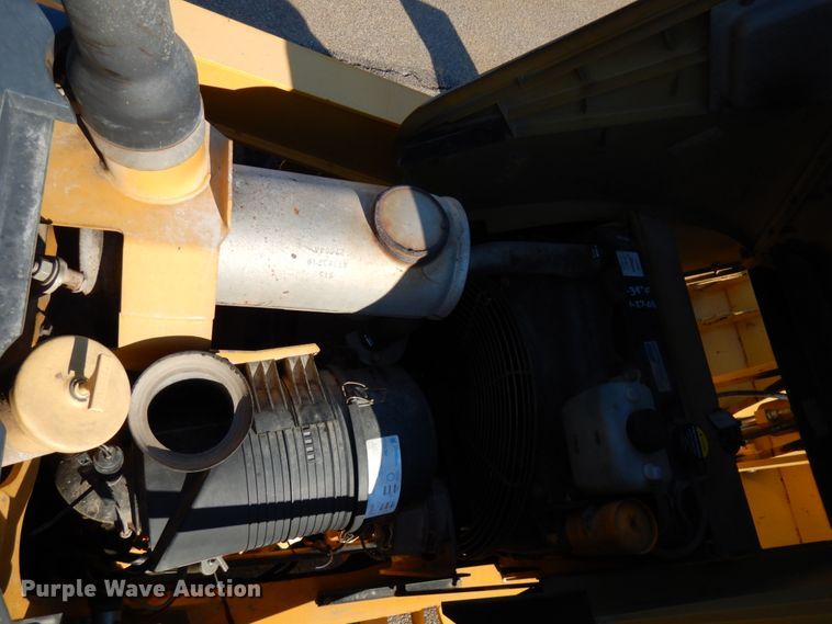 image for item IA9359 2006 John Deere 310SG  backhoe