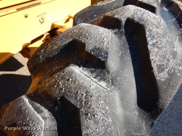 image for item IA9359 2006 John Deere 310SG  backhoe