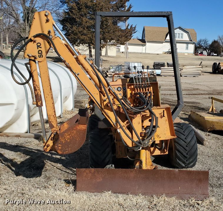 image for item IU9015 Case 25+4XP  trencher