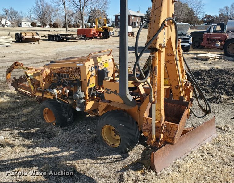image for item IU9015 Case 25+4XP  trencher