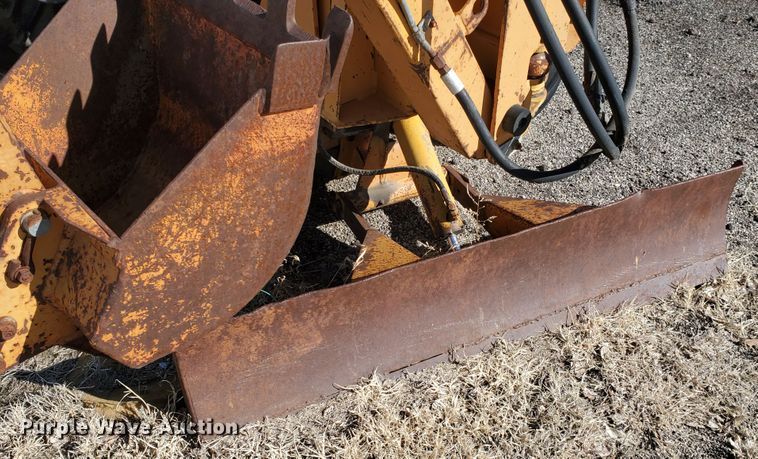 image for item IU9015 Case 25+4XP  trencher