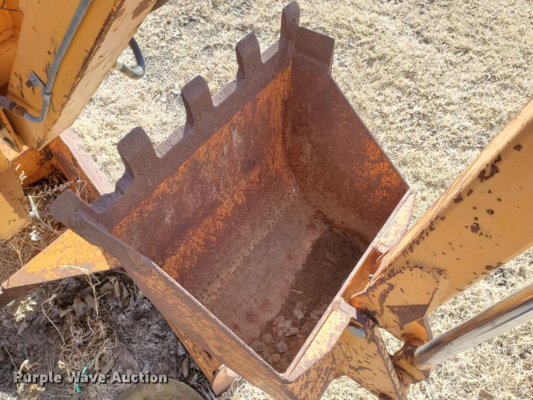 image for item IU9015 Case 25+4XP  trencher