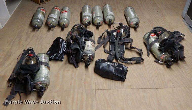 image for item IX9280 Breathing apparatus