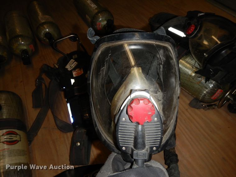 image for item IX9280 Breathing apparatus