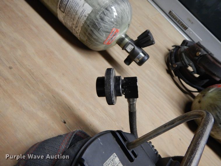 image for item IX9280 Breathing apparatus