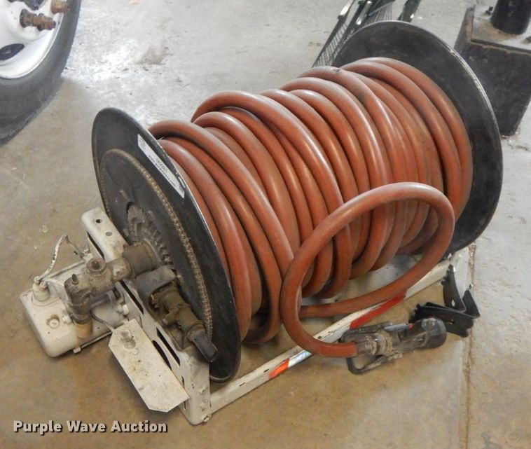 image for item IX9281 Hose reel