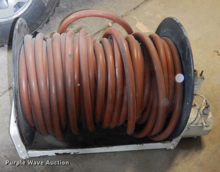 image for item IX9281 Hose reel