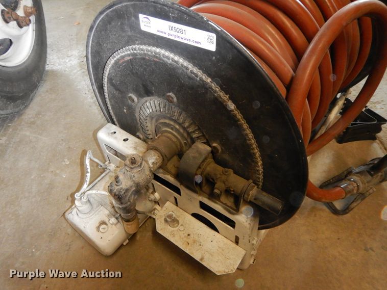 image for item IX9281 Hose reel