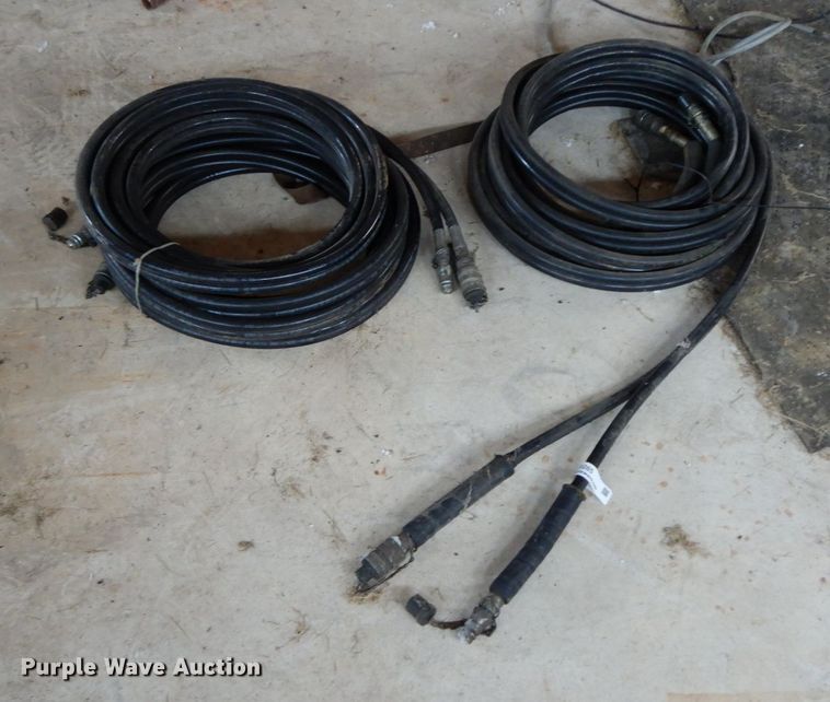 image for item IX9285 (2) hydraulic hoses