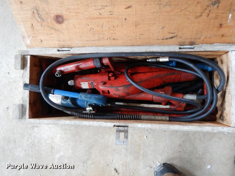 image for item IX9286 Porta-power power unit